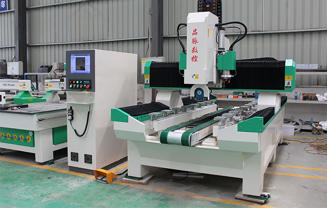 品脈四軸高速數控盆孔機